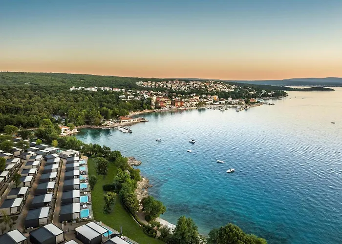 2 Bedroom In Holiday home Njivice