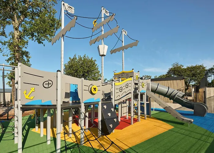 2 Bedroom In Holiday home